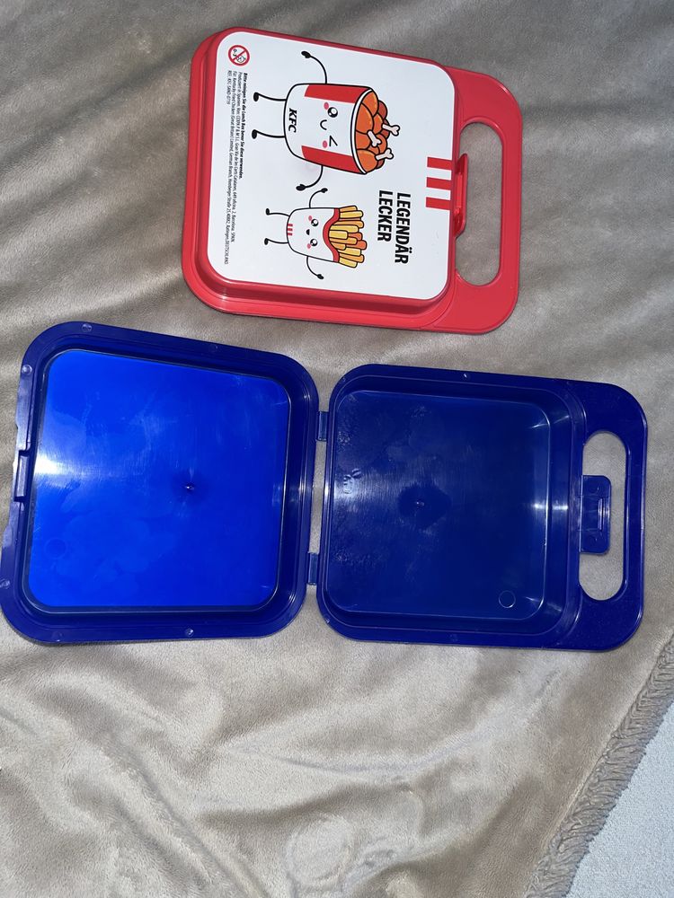 lunch box KFC oryginalny i szczelny z gratisem