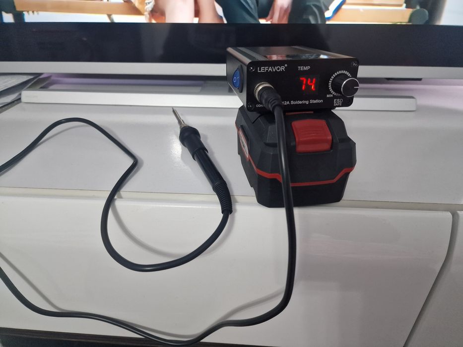 Lutownica T12 – regulacja temp, zasilanie 230V i akumulator Parkside