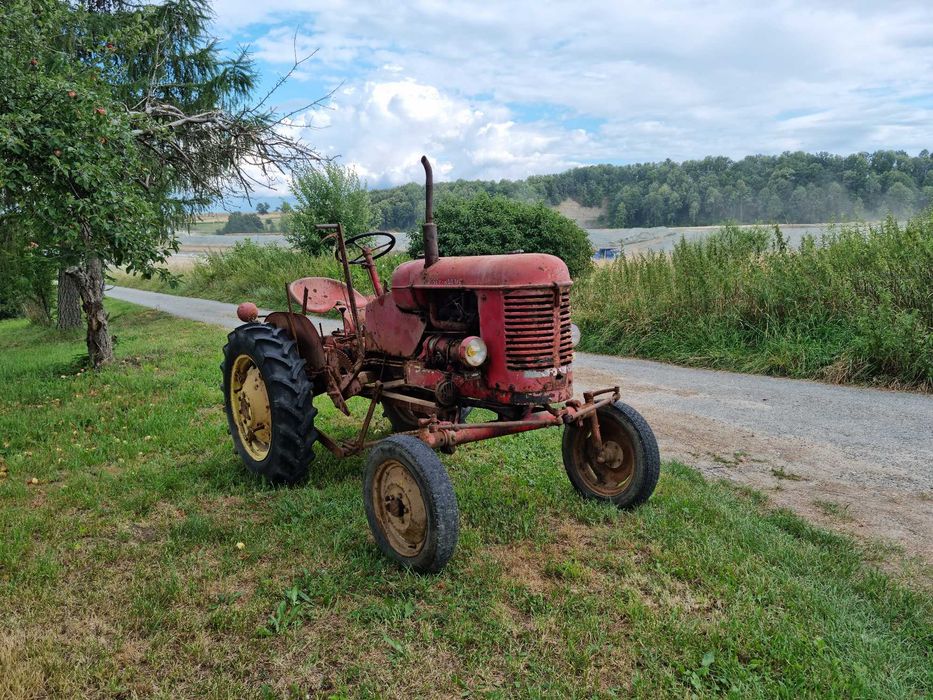 Massey Harris Pony