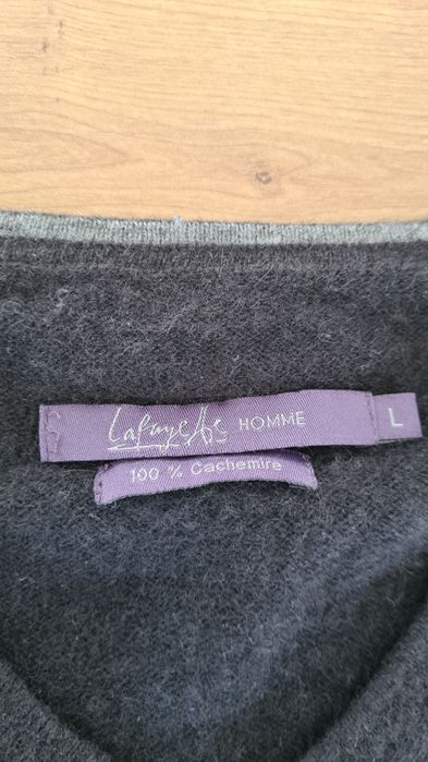 Sweter męski. 100% Kaszmir. Czarny. Rozmiar L / XL