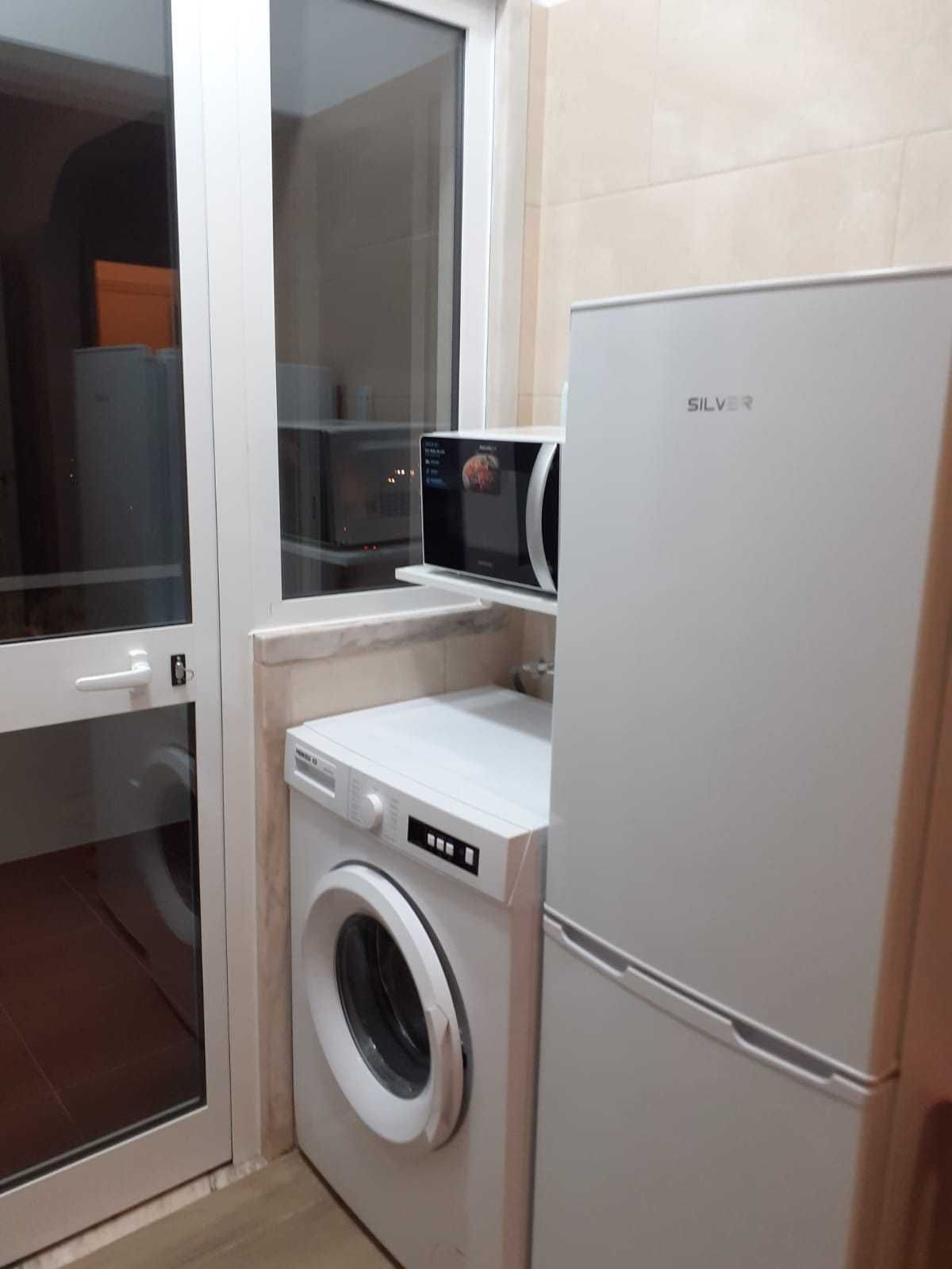 T1 metro Ameixoeira. Equipado e mobilado. Garagem e internet incluídas