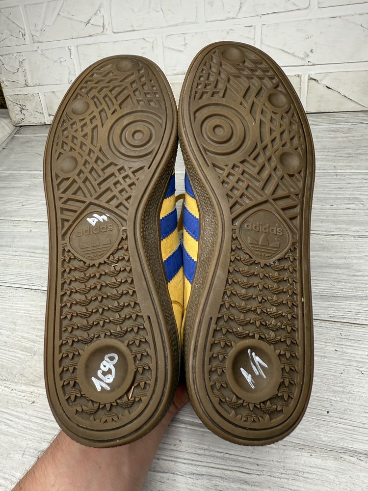 Мужские кроссовки adidas spezial 41.5р