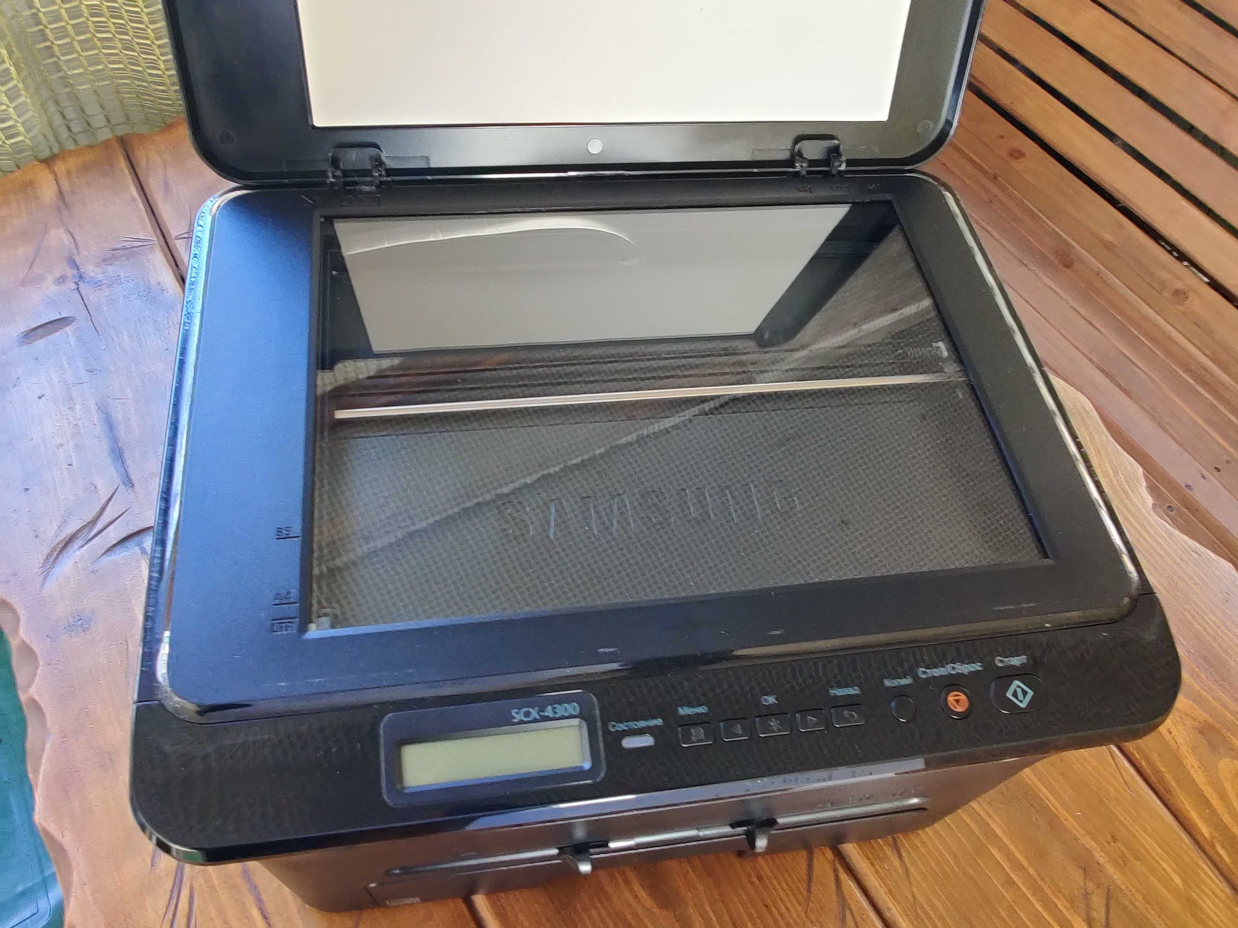 Продам МФУ Samsung SCX-4300