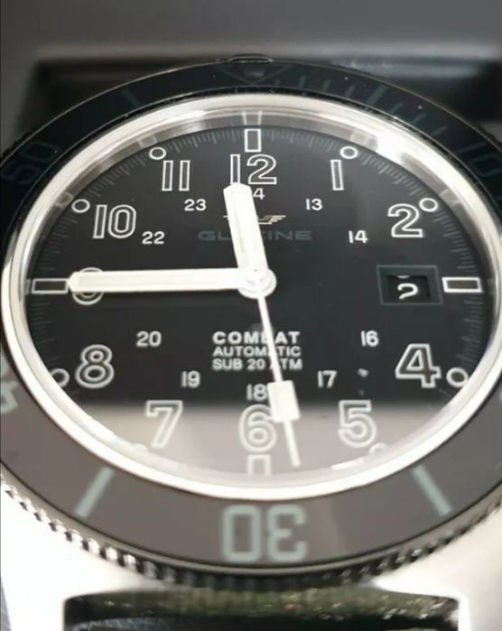 Relógio "Glycine" "Sub-Combat" série limitada a 15 unidades.