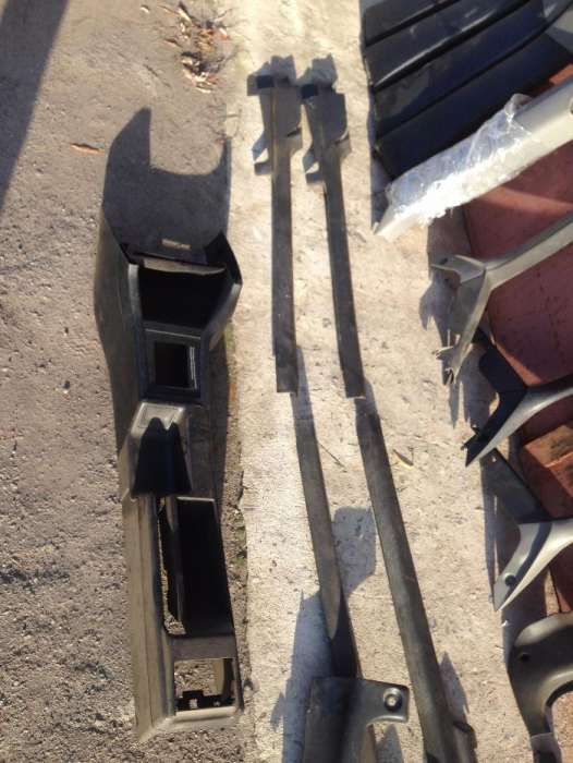 Пластик Салона на Ауди 80/90 Б3/Б4 Есть Все Пластмаски на весь Салон.