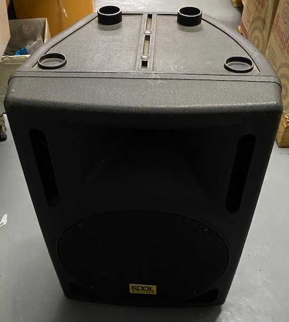 Coluna de som amplificada KOOL SOUND NSX-15A 400W