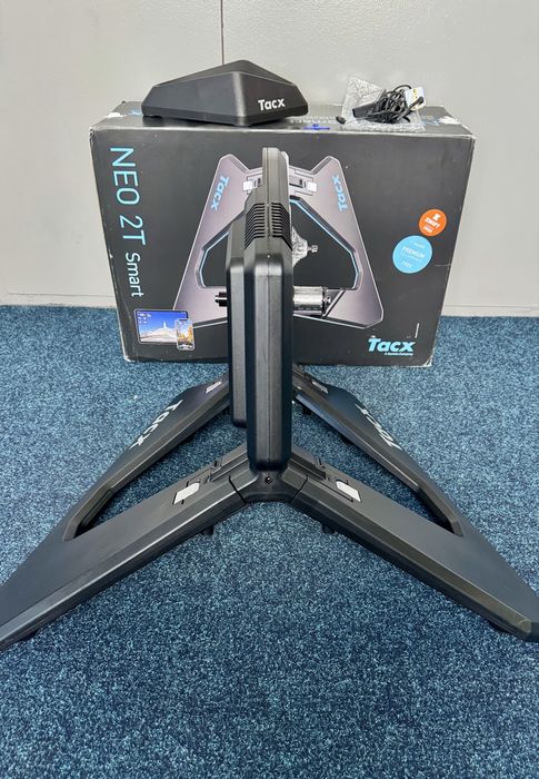 Смарт-станок Tacx Neo | Працює без світла | Повний комплект | Zwift