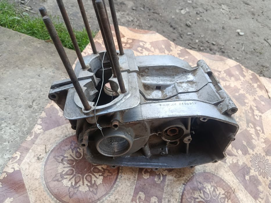 Мотор, запчастини ява 634,чезет, старушка