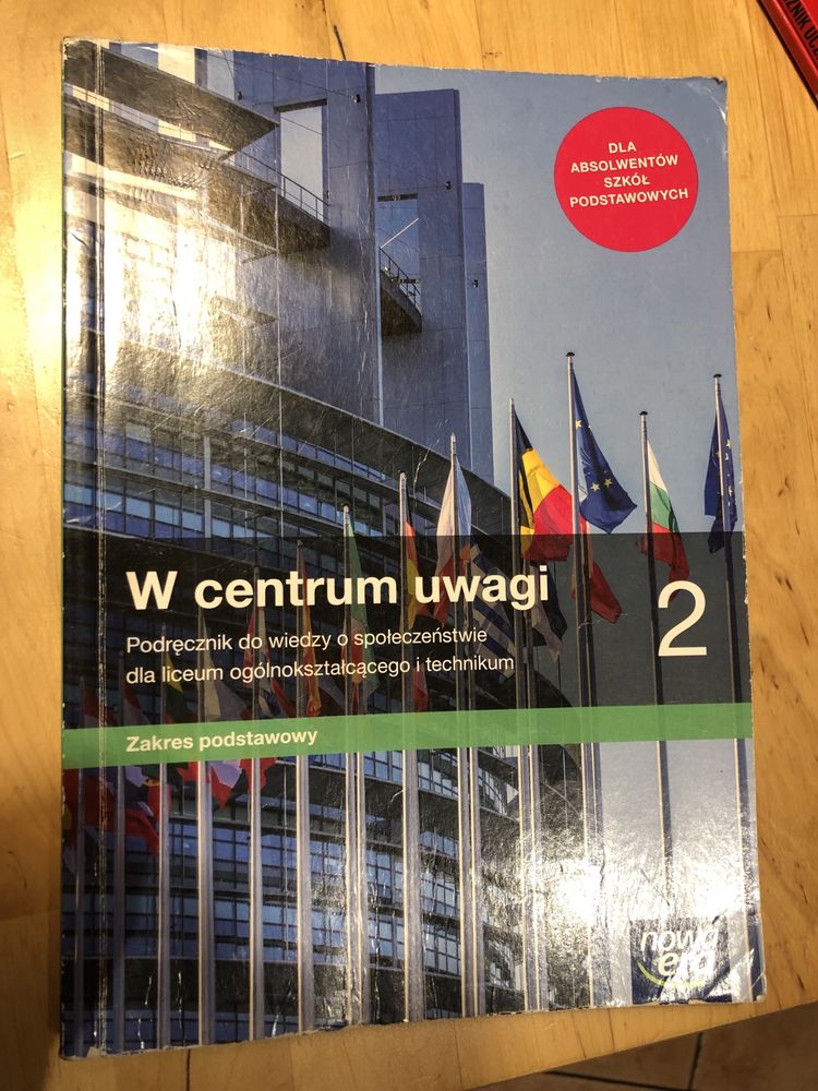 W centrum uwagi 2 - podręcznik do WOS