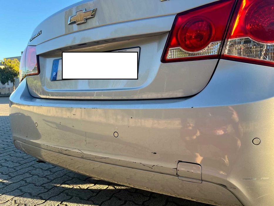 Chevrolet Cruze 1.6 LS (2010) – Bem estimado