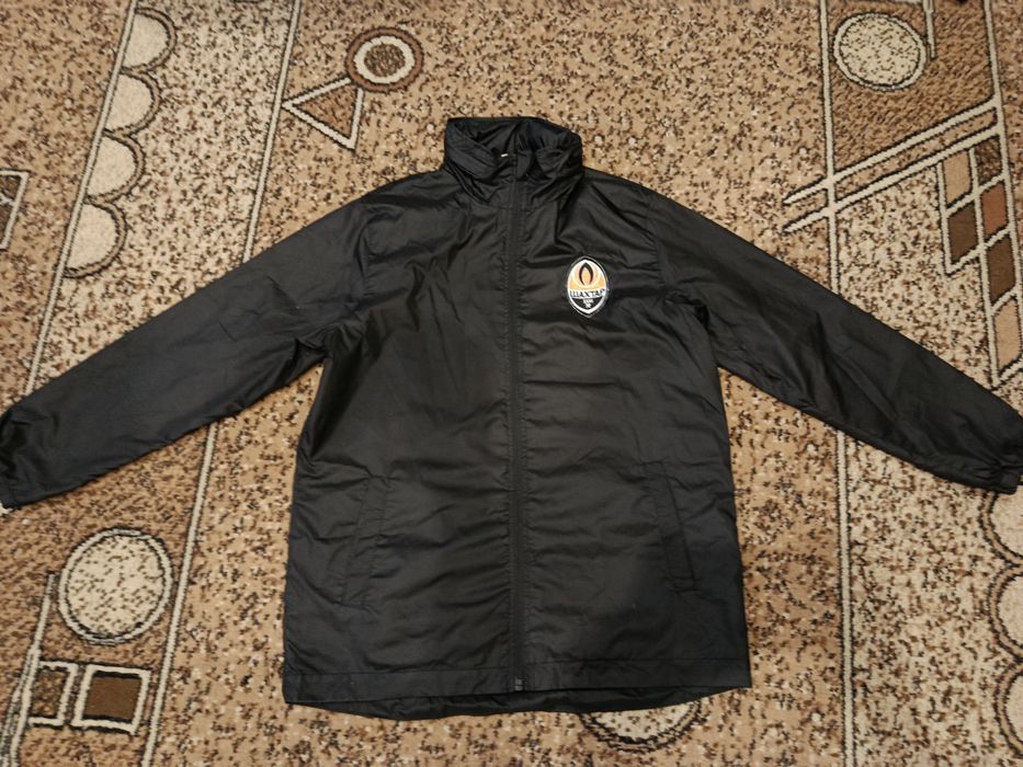 Вітровка, дощовик Шахтар 11-12 років 146-150