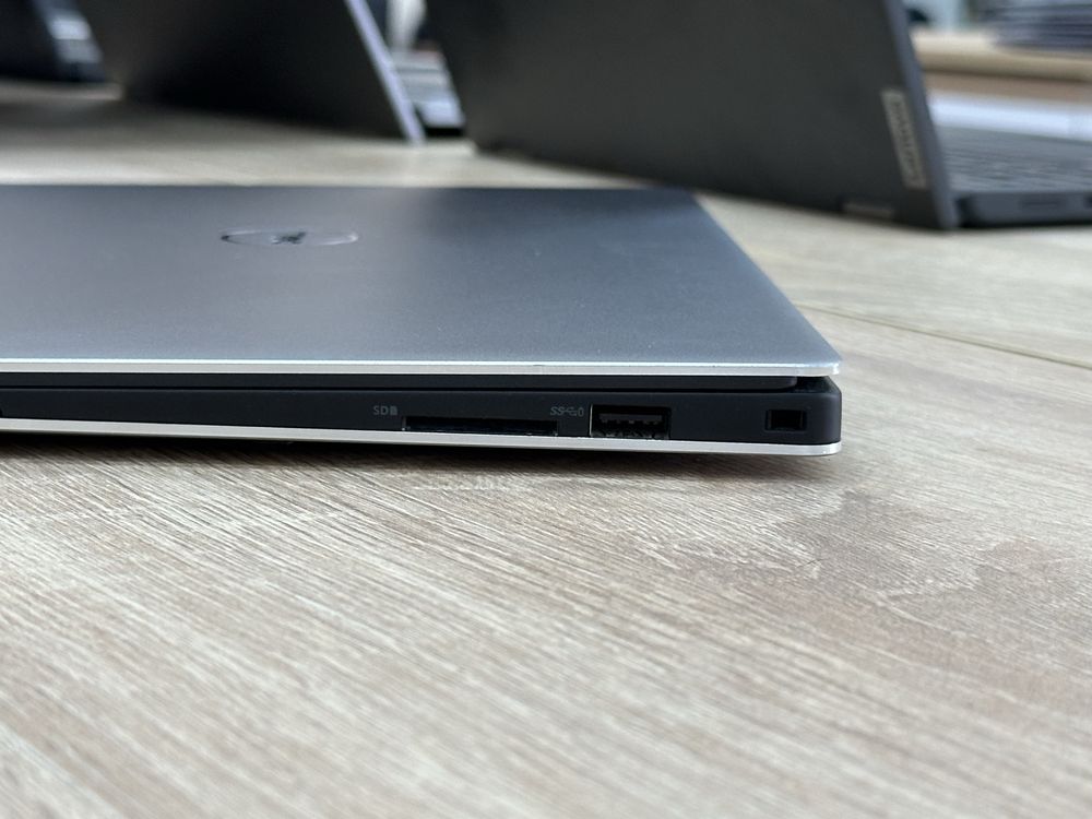 Ультрабук Dell XPS 13 9350 16/512gb i7-6560 13.3" 4K IPS Touch