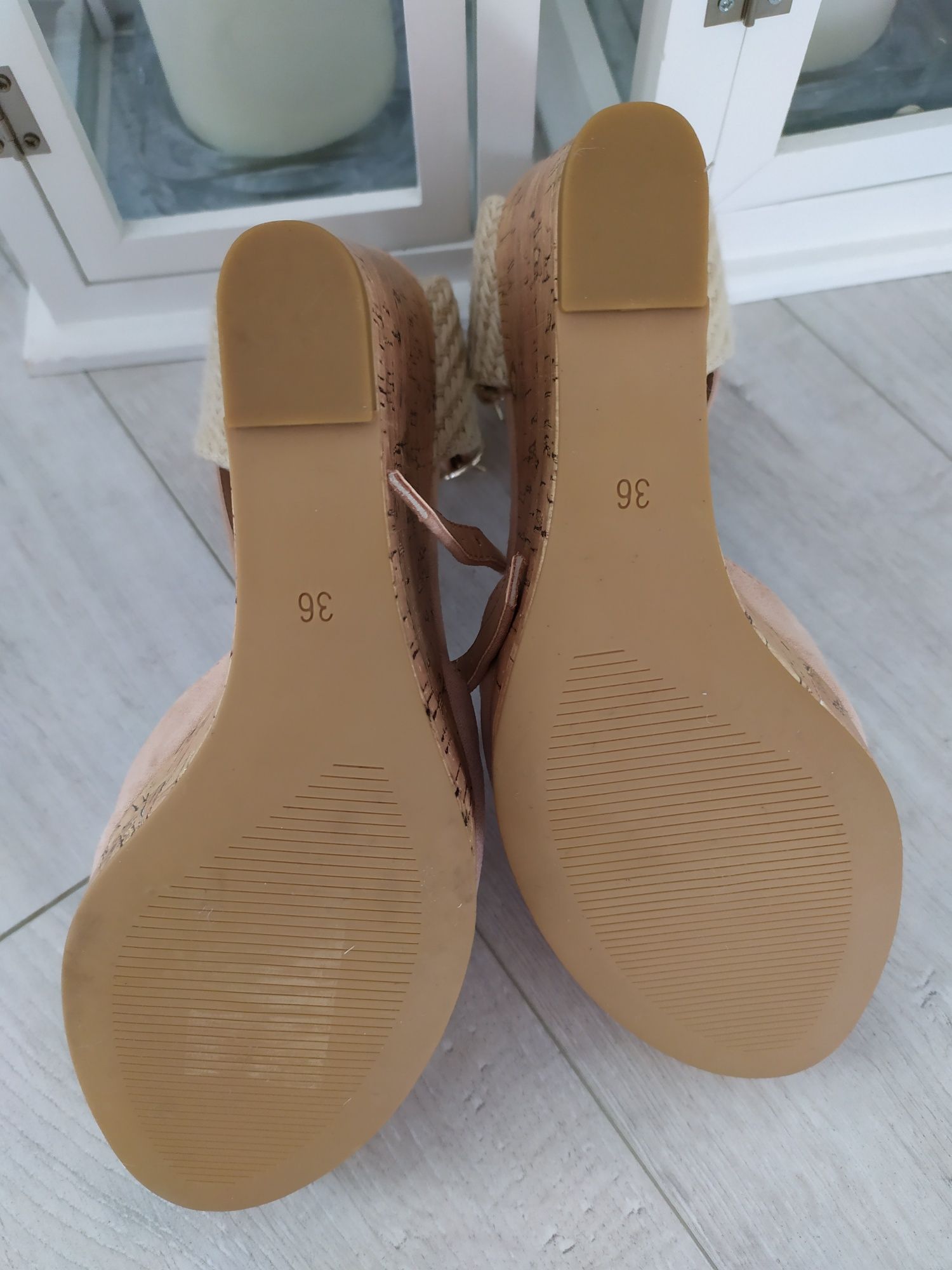 NOWE buty na koturnie H&M