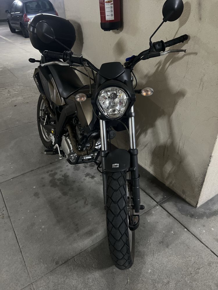 Derbi cross city 125