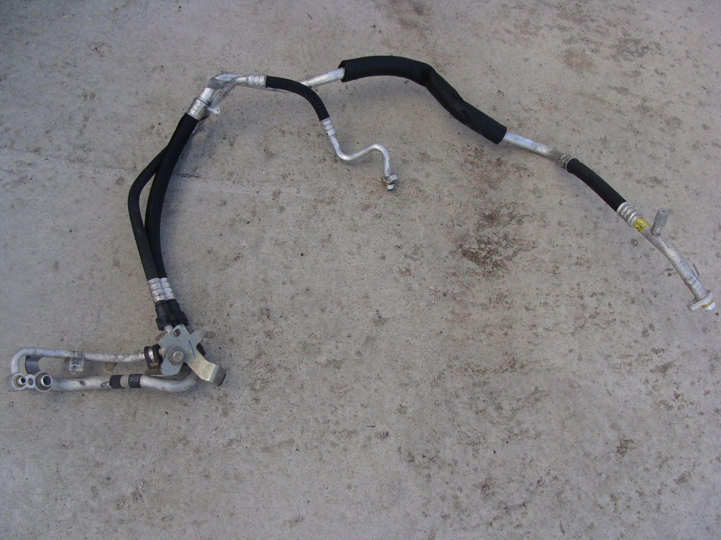 PRZEWODY KLIMATYZACJI JEEP RENEGADE FIAT 500X 1.6 51956271