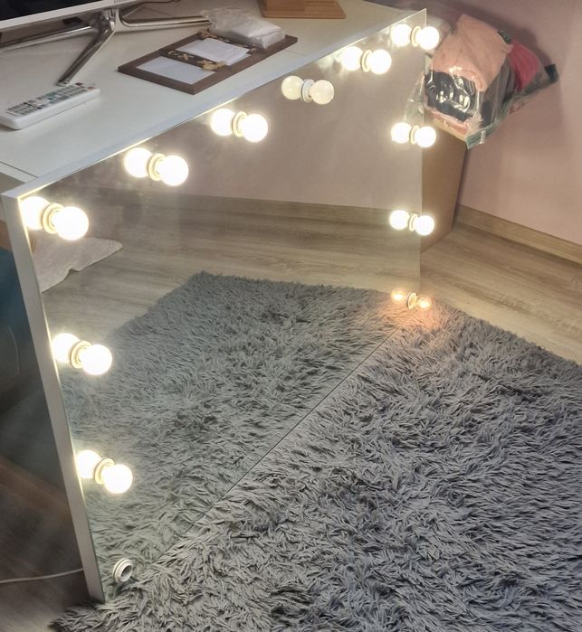 Lustro 120x80 Do makijażu,makeup
Ilość opraw żarówek: 12
Długość pr
