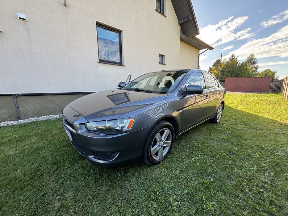 Mitsubishi lancer 10