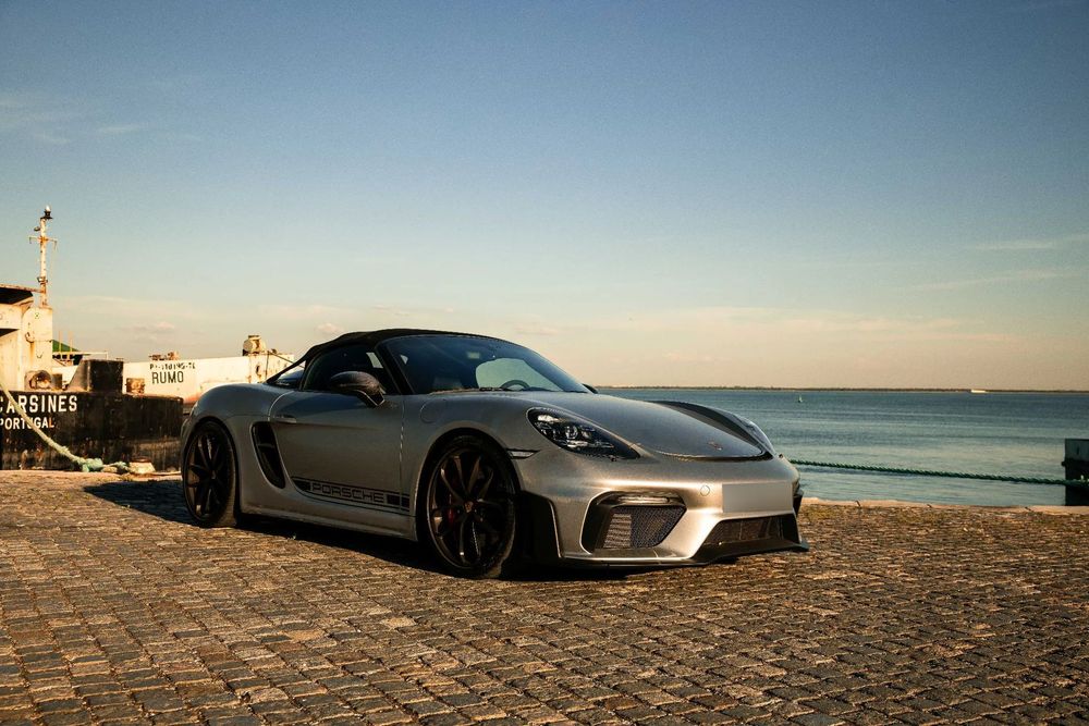 Porsche 718 Spyder Standard