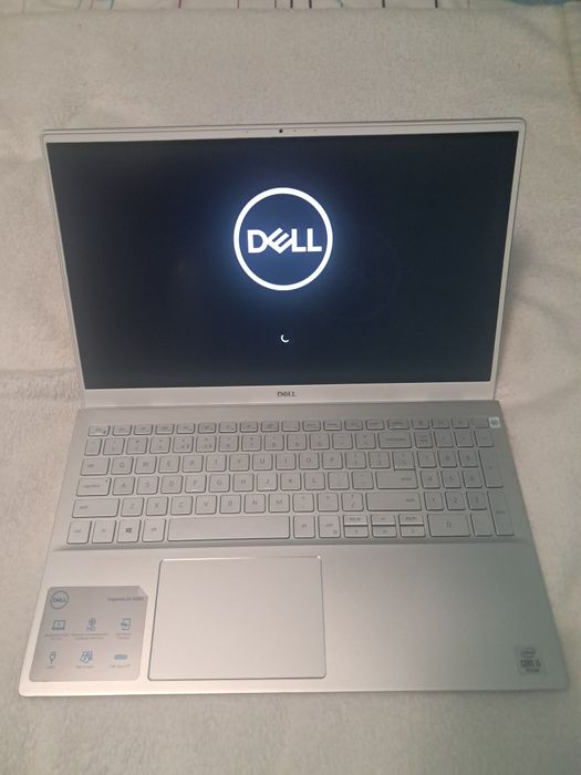 Laptop Dell Inspiron 15 5000 i5 15'6