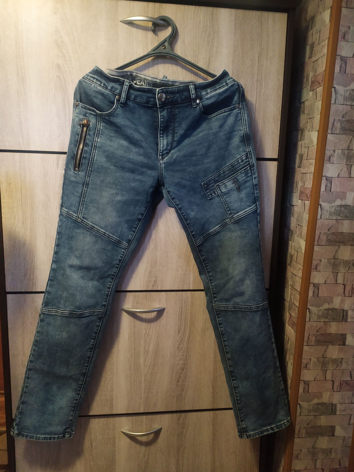 Чоловічі джинси 32-34