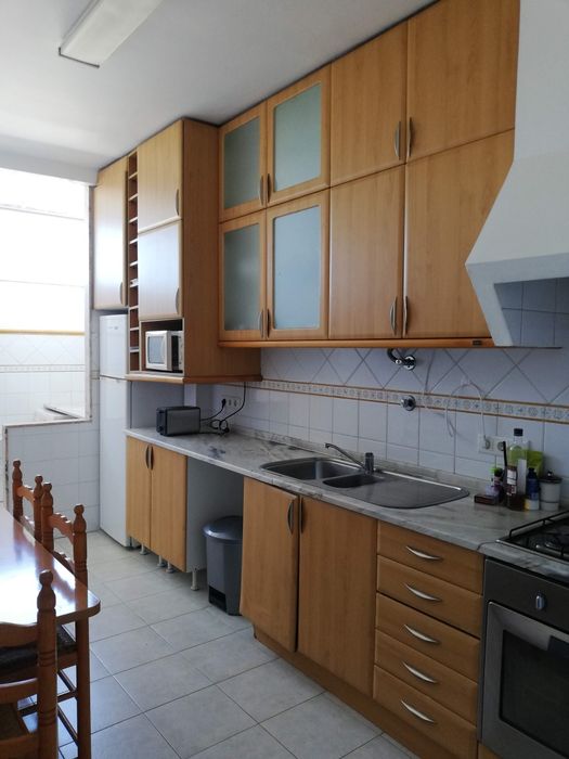 Quarto junto Fac Economia,ES Enfermagem e Polo 3 UC