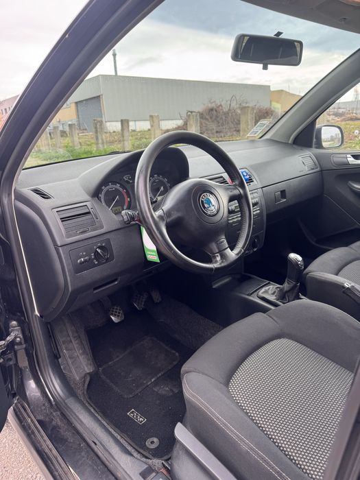 Skoda fabia 1.2gasolina