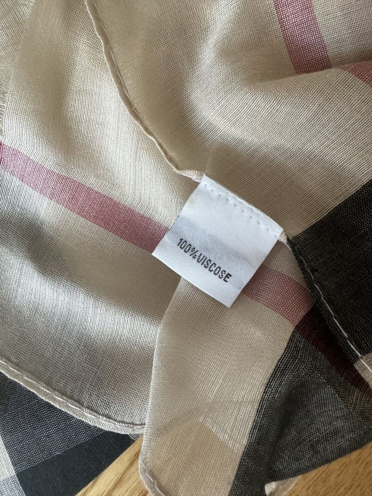 Piekny, elegancki szal w krate 100% wiskoza okazja