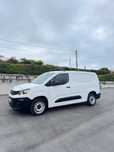 Peugeot Partner 3 lugares
Longa 1.5 BlueHDi 100cv