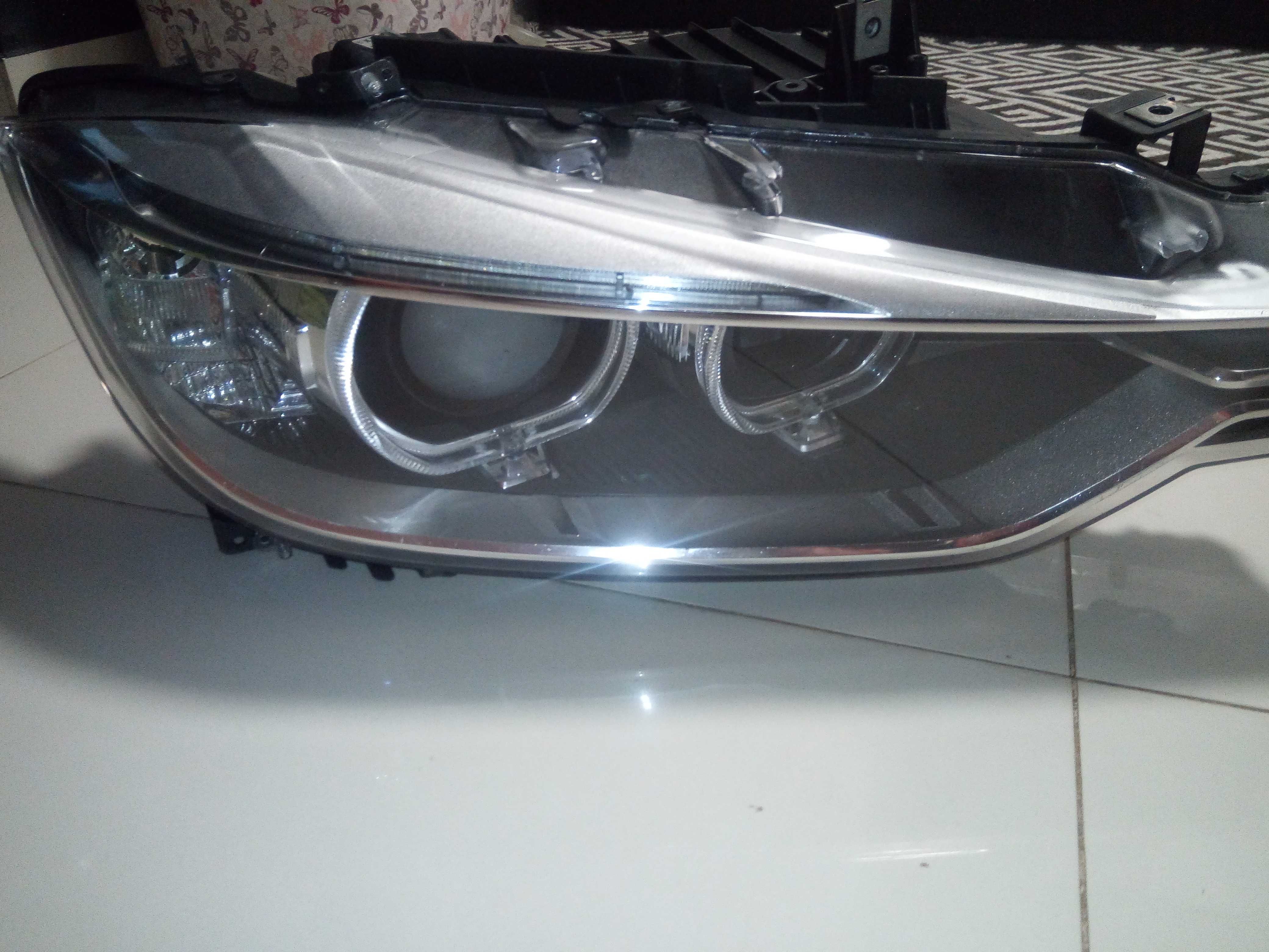 Komplet lamp BMW F30 Xenon LED Europa