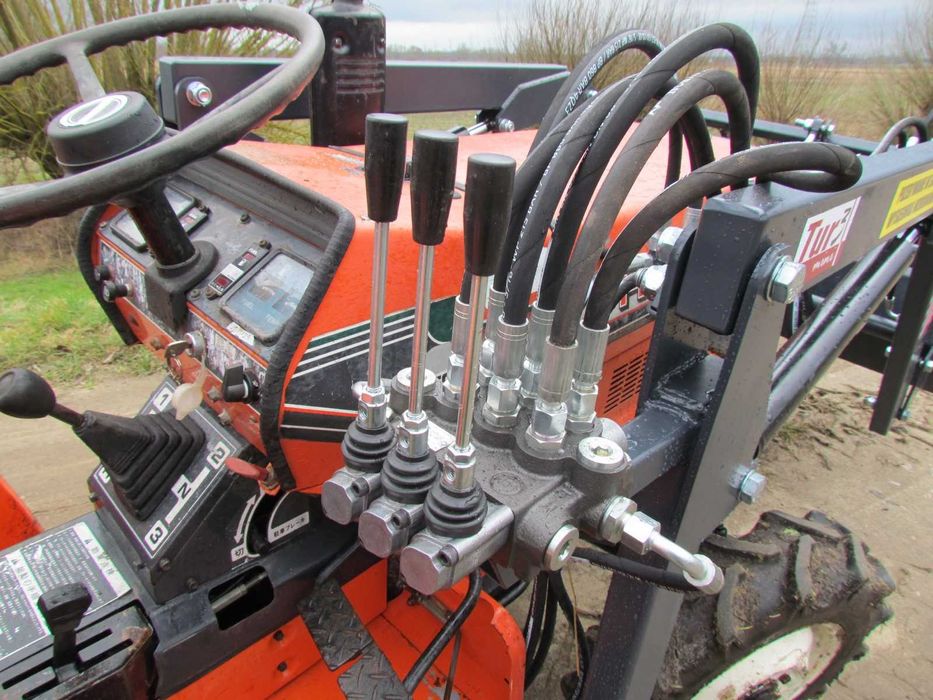 Hinomoto 2004 minitraktorek glebogryzarka tur 4x4