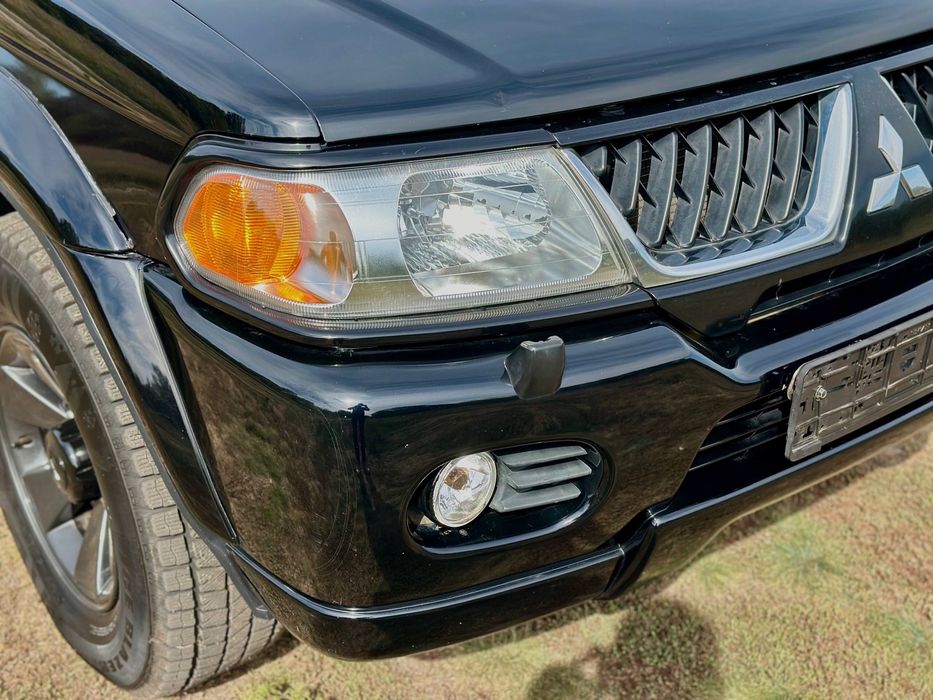 Mitsubishi Pajero Sport 3.0газ бензин Автомат