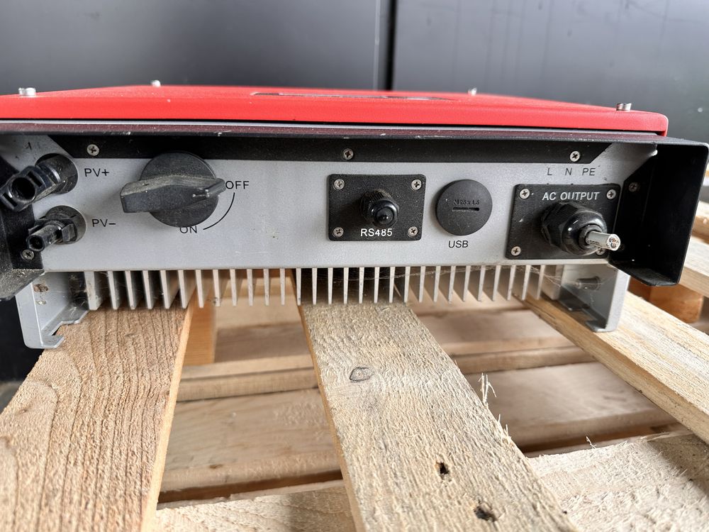 Falownik goodwe GW3000-XS inwerter 3kW 1-fazowy