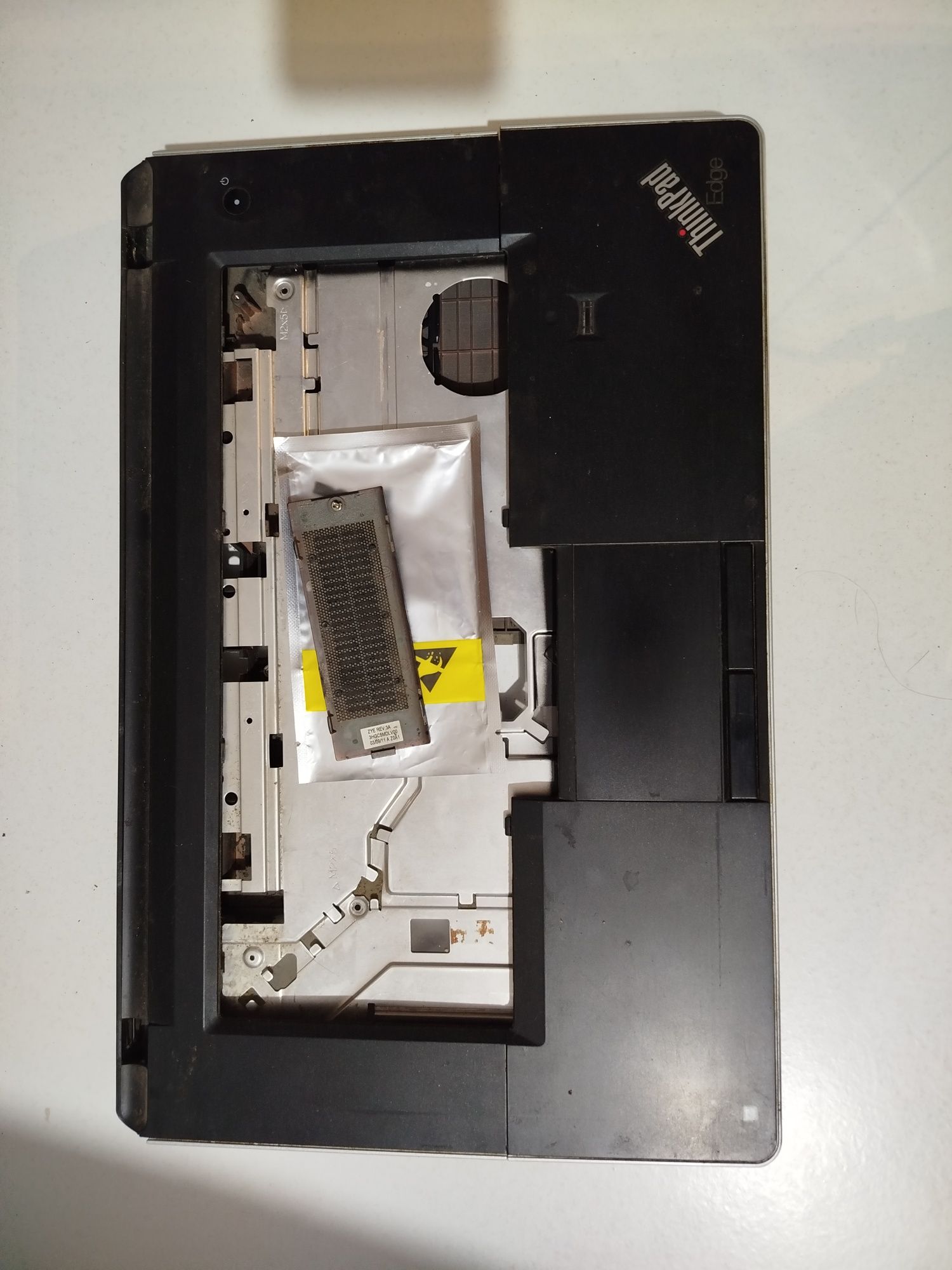 Корпус до Lenovo EDGE TP00010A