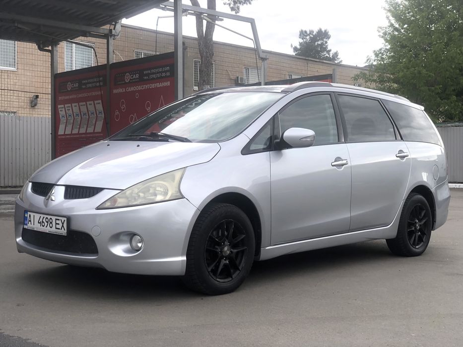 Продам Mitsubishi Grandis 2009