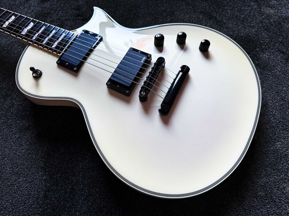 ESP Edwards E-MA-135C Eclipse Snow White 2011