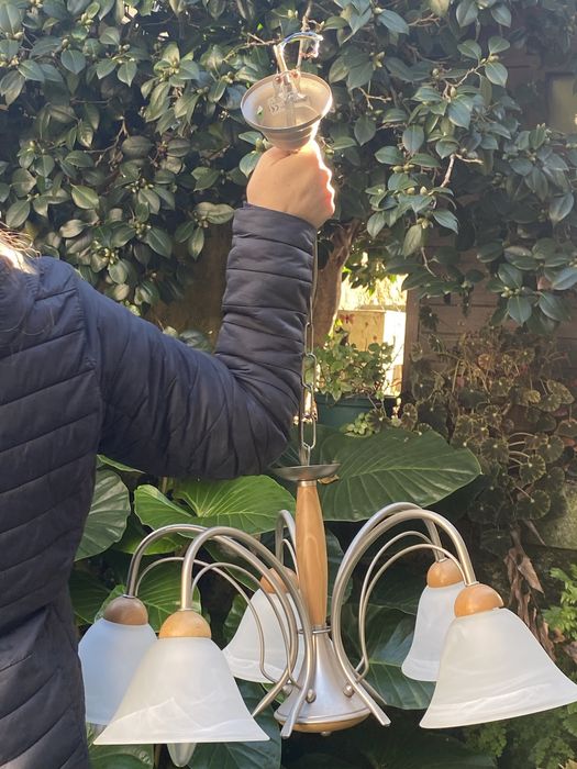 Dois Candeeiros (Um de cinco e outro de três copos) Em Metal e Madeira