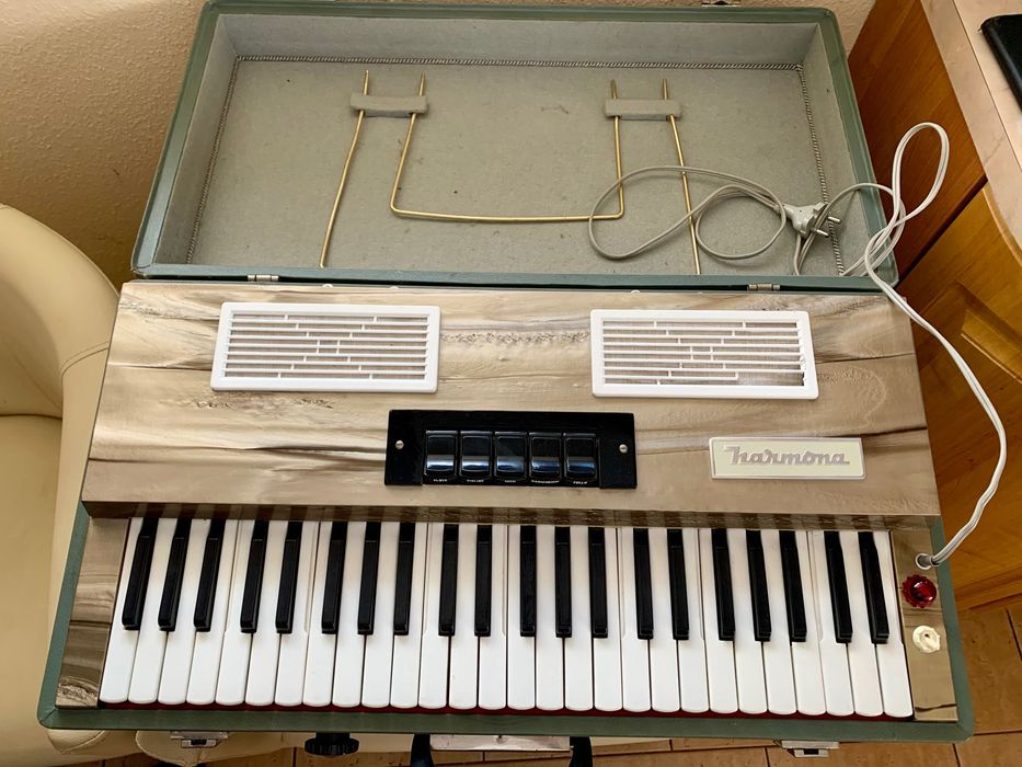 Organy elektroniczne Harmona - vintage