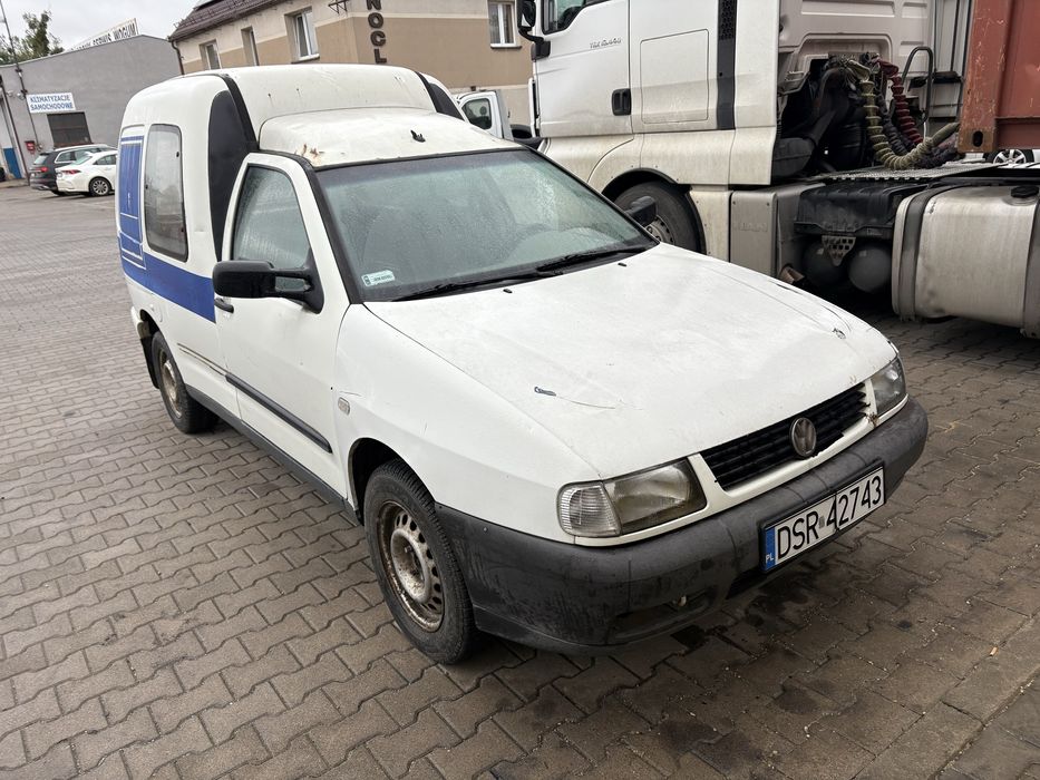 Sprzedam VW Caddy 1,4 benzyna