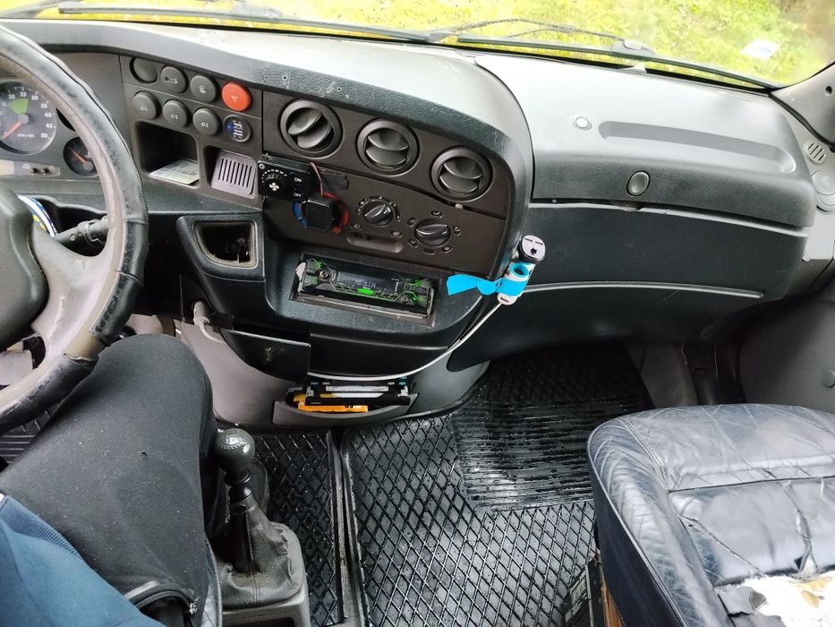 Продам IVECO DAYLI 2004 року