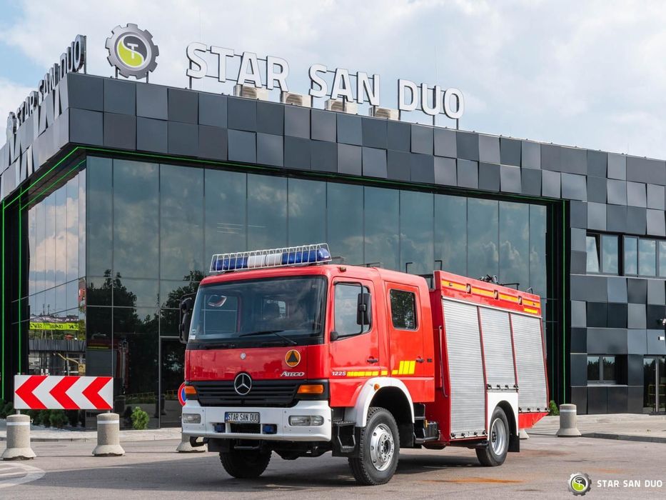 Mercedes-Benz 4x4 ATEGO 1225 CNBOP Pożarniczy Sraż  Mercedes-Benz 4x4 ATEGO 1225 CNBOP Pożarniczy Straż