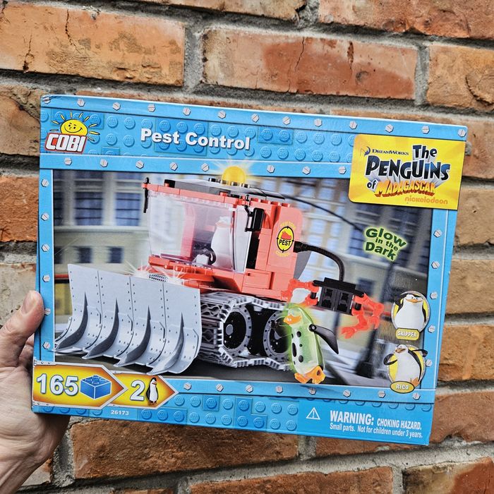 Pług Spycharka Cobi Pingwiny z Madagaskaru Zabawki W-wa KupMiChceTo