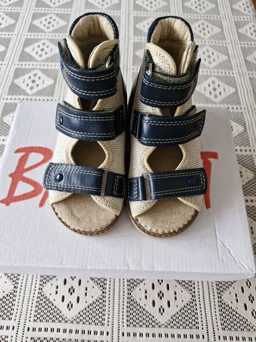 Obuwie profilaktyczno-korekcyjne Bajbut roz.23