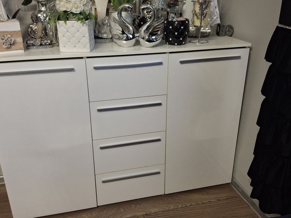 Nowoczesny zestaw mebli 2x komoda 135cm +2x szafka RTV biały połysk sa