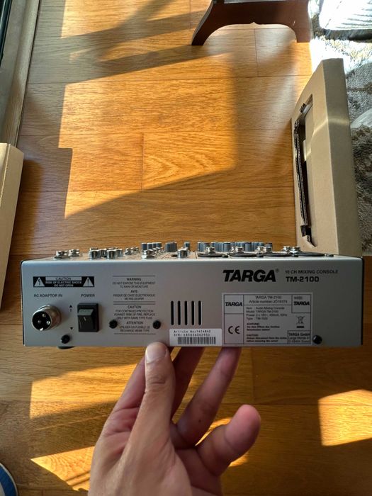 Mesa de Mistura Targa TM-2100 [NOVA]