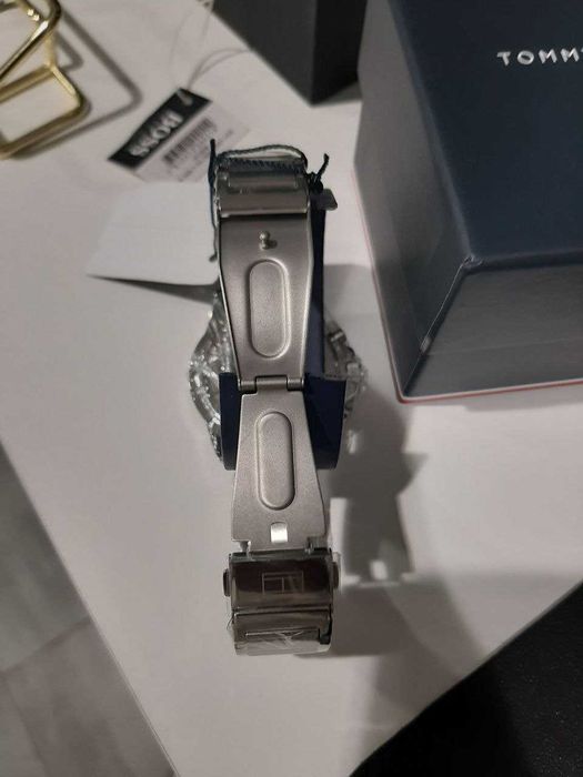 Relógio Tommy Hilfiger 44mm (Original)