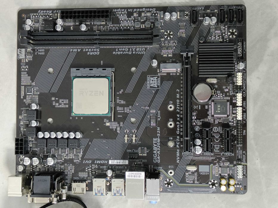 Ігровий комплект AMD GA-A320M-S2H + RYZEN 5 1600 6/12 ядер 3.6Gz sAM4