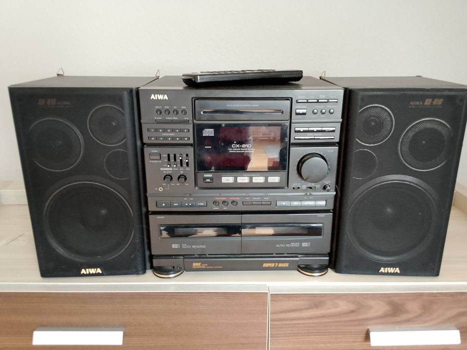 Aiwa cx-810 z głośnikami i pilotem