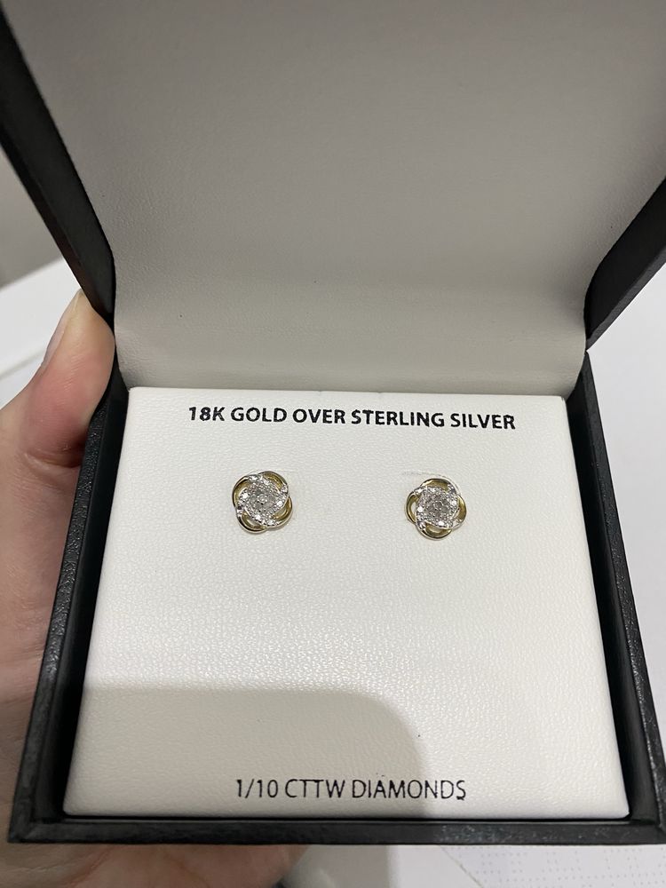 Macy’s kolczyki z diamentami pozłacane