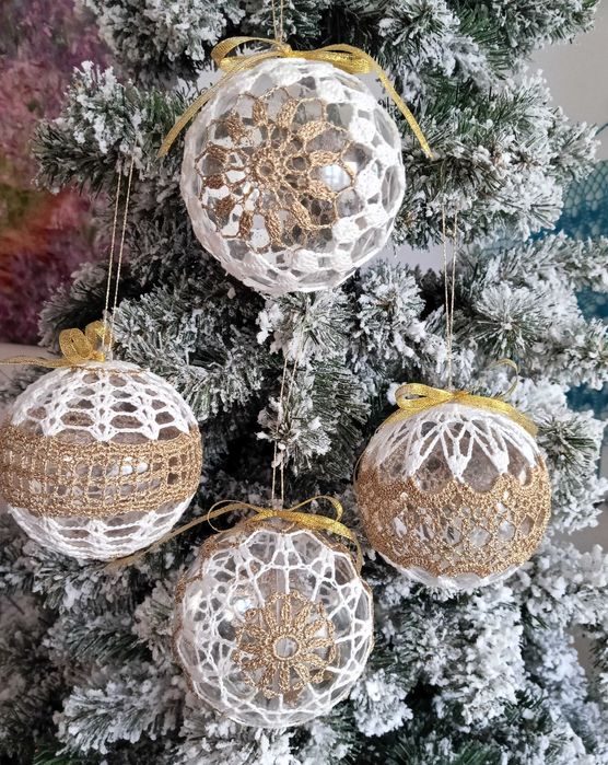 Bombki Szydełkowe biało złote- HANDMADE zestaw 4 szt.