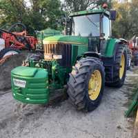 Ciągnik John deere 7700